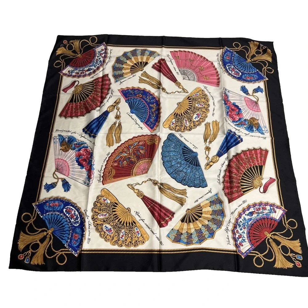 Vintage Hand Fans of the World 34